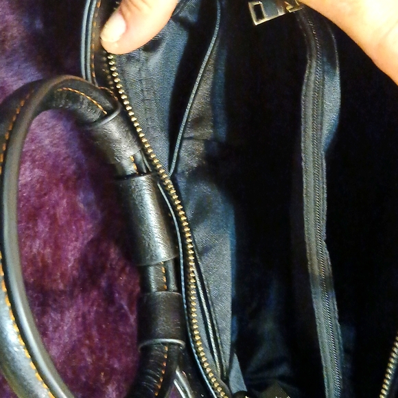 Gorgeous Handmade Leather Embossed Ebony Bag - Picture 3 of 6